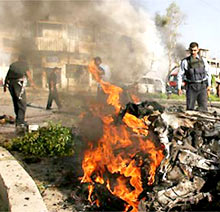 {544BB092-86F4-47B9-967C-B5AB89330DCF}_2005abr29_carrobomba